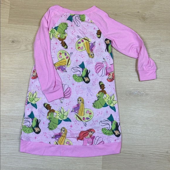 Disney Princess Nightgown Rapunzel Mulan Tiana Ariel 4/5 - Picture 4 of 4